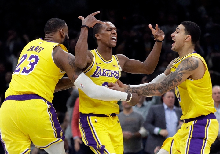  锡安28+15鹈鹕击溃开拓者  