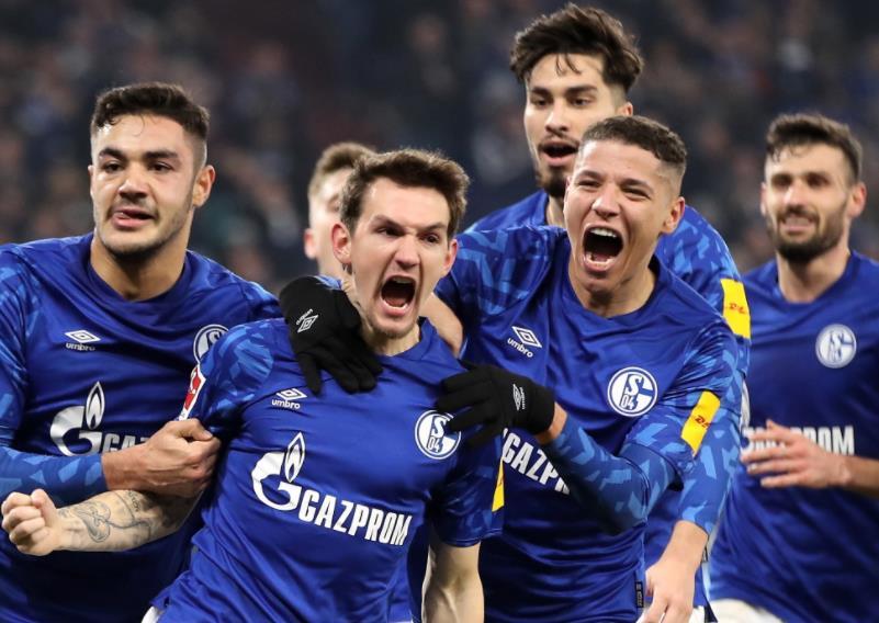  沙尔克04财政危机影响引援计划  